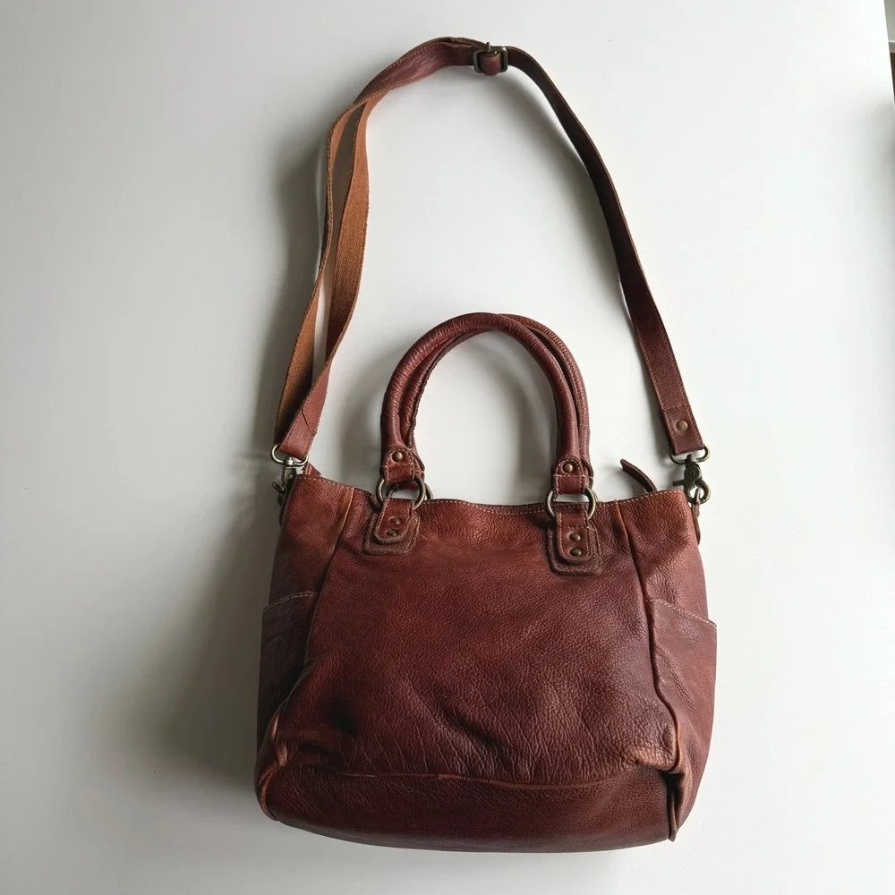 Amsterdam Heritage Caramel Leather Perforated Studded Top‎ Handle Shoulder Bag